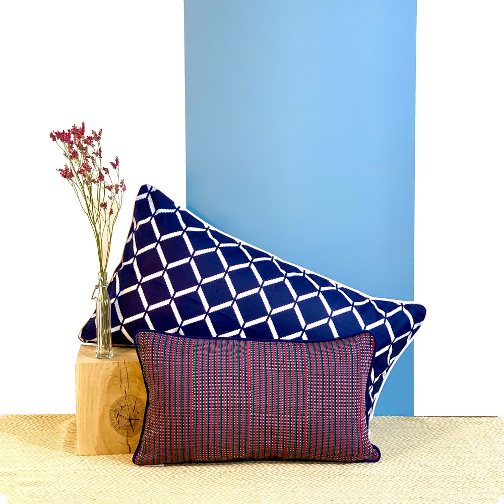 Coussins textile - Coussin Waya en wax - COUSSIN D'AFRIQUE