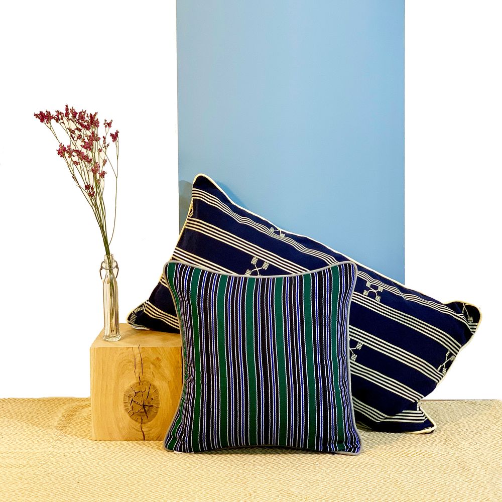 Coussins textile - Coussin Godomey tissé au Bénin - COUSSIN D'AFRIQUE