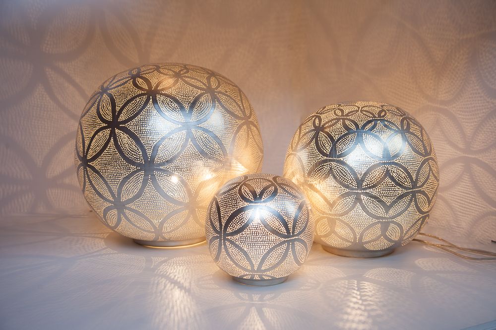 Decorative objects - Zenza ambiance lighting- home textile - furniture - kitchenware - candle lights - jewelry - accessories - ZENZA