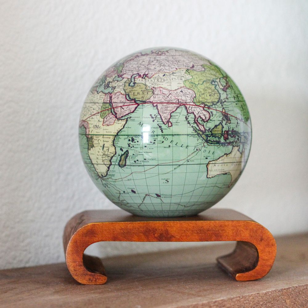 Gifts - Cassini Terrestrial MOVA Globe in Seafoam Green - MOVA EUROPE