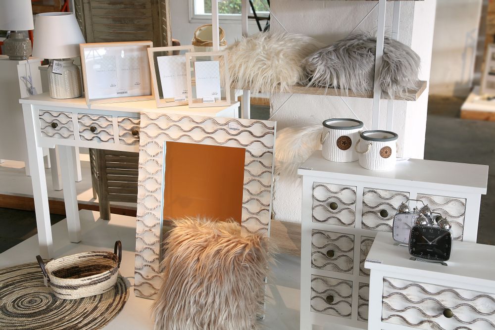 Decorative objects - VERSA Insight - VERSA HOME SA