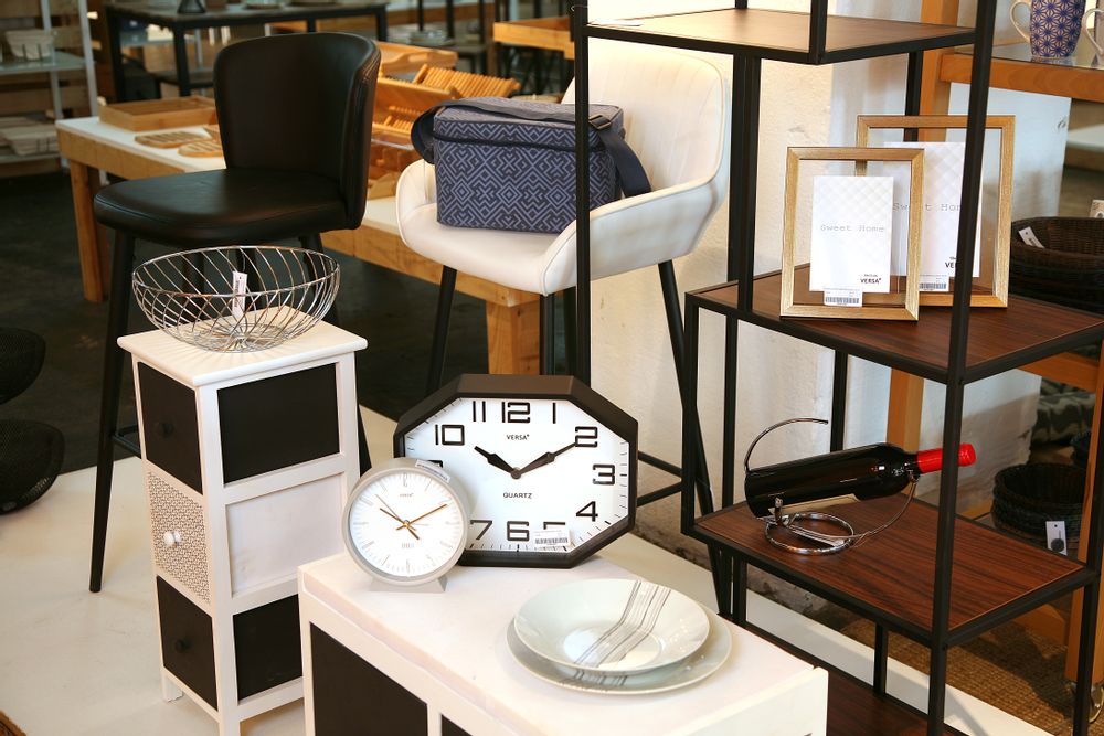 Decorative objects - VERSA Insight - VERSA HOME SA