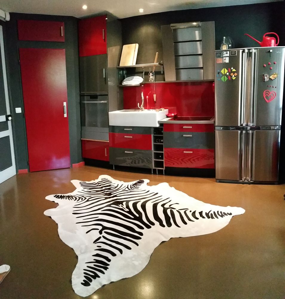 Tapis contemporains - Peau de vache - DUMAS TANNERIE
