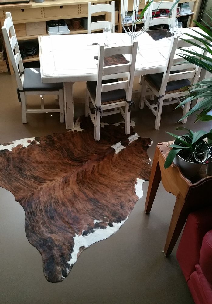 Tapis contemporains - Peau de vache - DUMAS TANNERIE