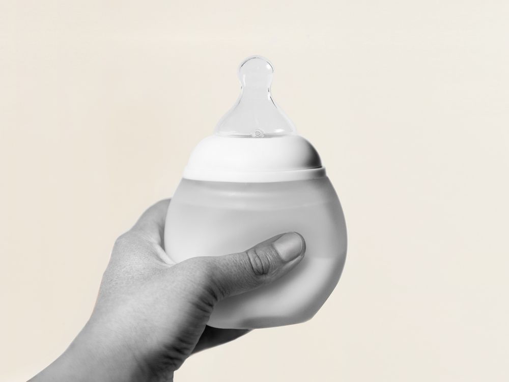 Accessoires pour puériculture - BiBrond Elhée - Biberon en silicone « Safe, Doux et Design » - ELHEE