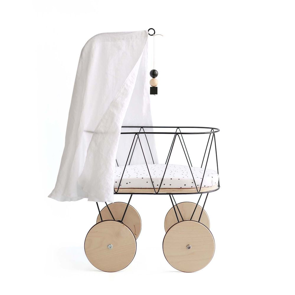 Jouets enfants - Dolly Cot - Chic Dolly Cot impressionne par son design minimaliste et son style sophistiqué - OOH NOO