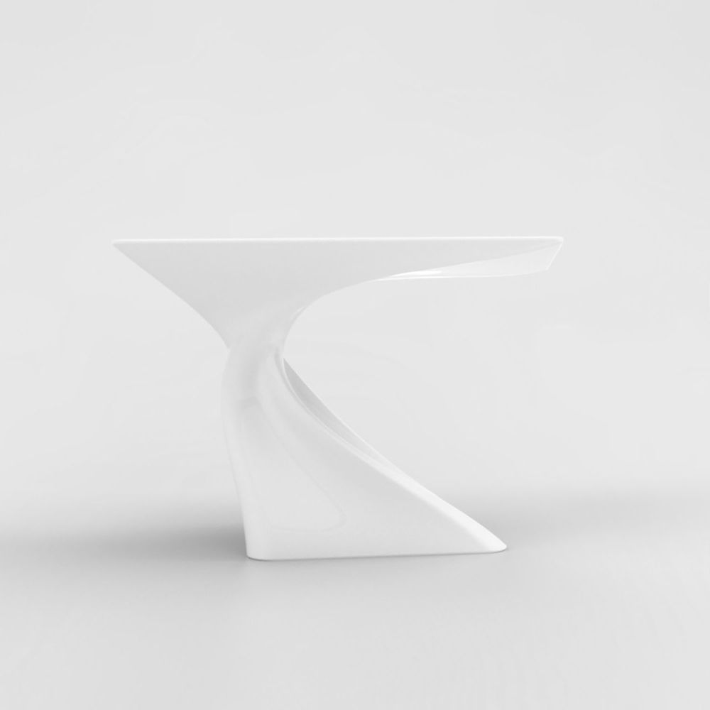 Tables basses - Nike ; La Victoire ailée - INOMO