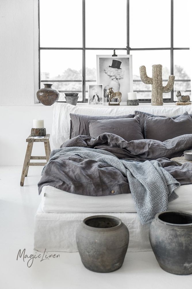Design objects - Linen bedding set in Charcoal Gray - MAGICLINEN