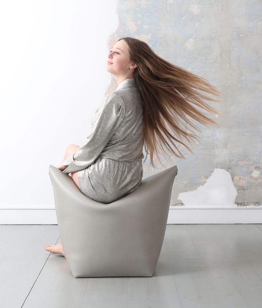 Design objects - Mao Ottoman - TONUCCI MANIFESTO DESIGN