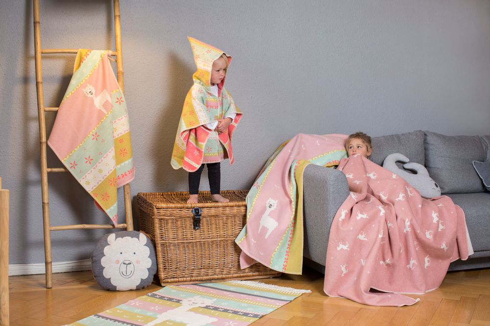 Throw blankets - baby blankets, sleeping bag, cushions - DAVID FUSSENEGGER