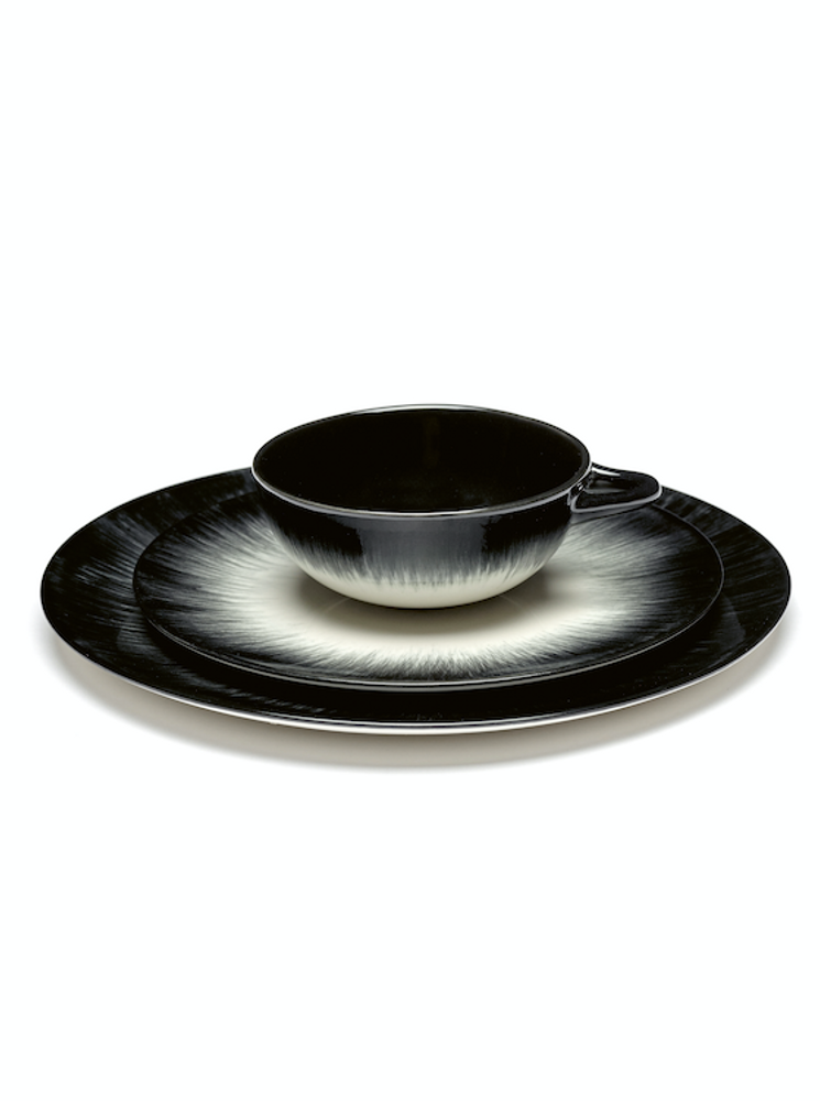Assiettes de réception - Dé par Ann Demeulemeester - Serax - ANN DE MEULEMEESTER - SERAX