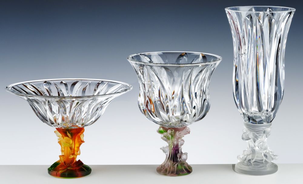 Crystal ware - ITEMS WITH MOTLEN GLASS FOOT - CRISTAL DE PARIS
