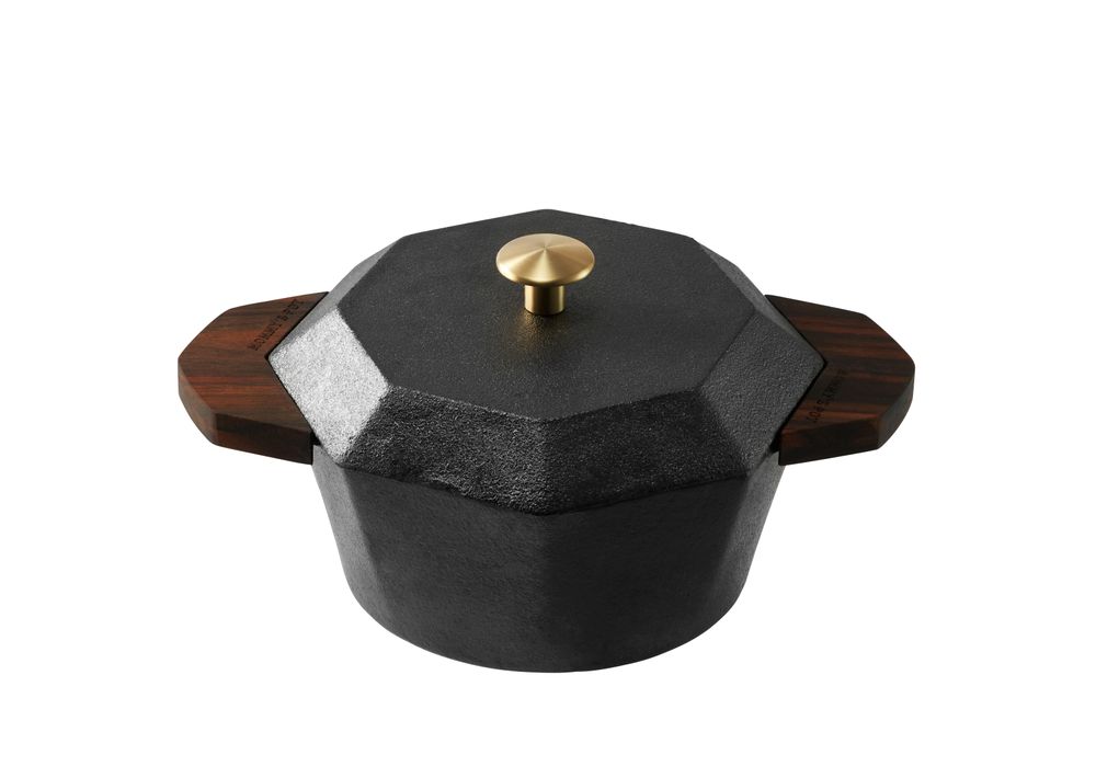 Objets design - Original Pot 8.3 inch fait tout  [Pre-Seasoned Cast Iron]  - MOMMY'S POT