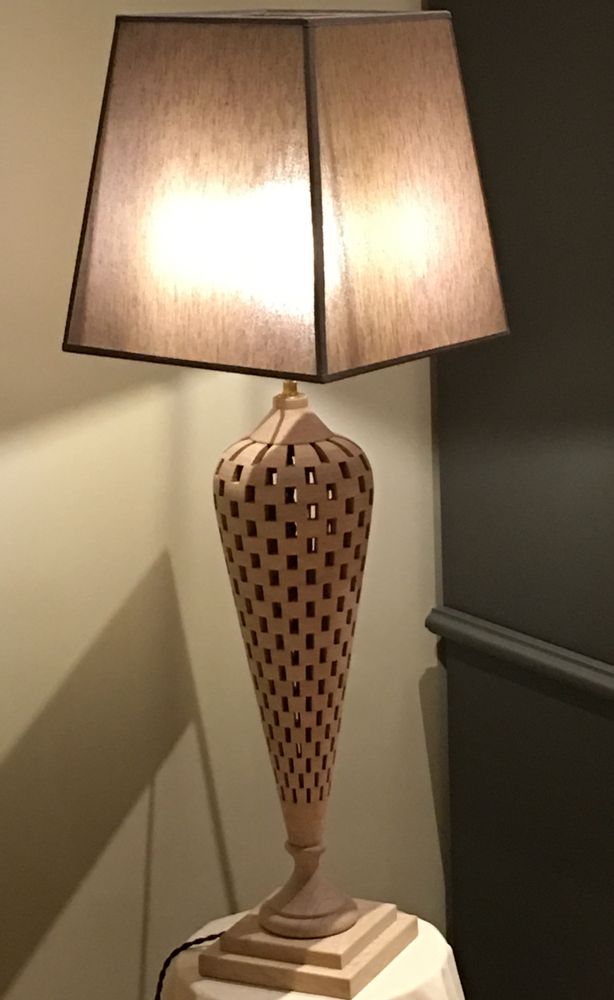 Pièces uniques - YVES PIERART - LUMINAIRES EN BOIS TOURNÉ ET SEGMENTÉ - MAD' IN EUROPE