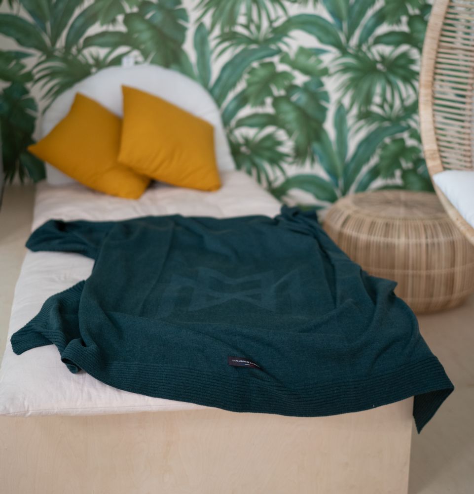 Plaids - Plaid Laine Mérinos Extrafin Vert Forêt - LA MAISON DE LA MAILLE