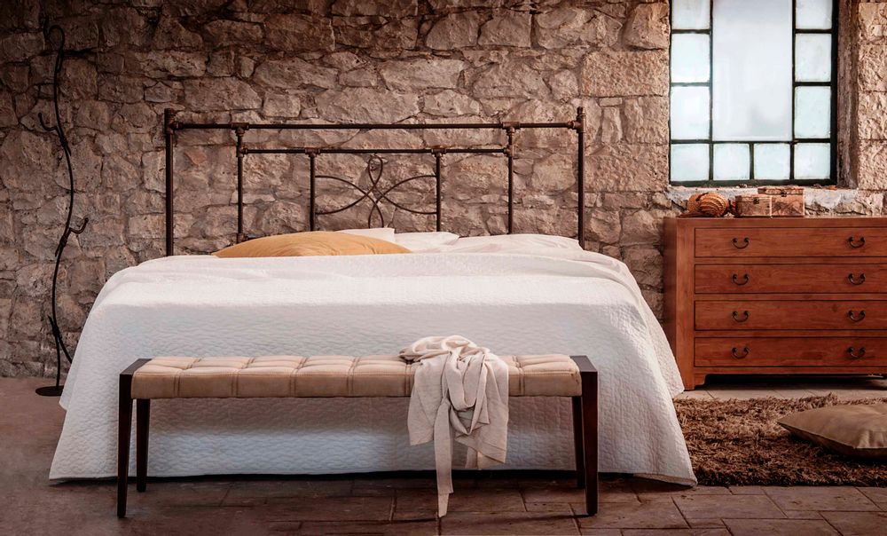 Artistic hardware - Industrial Style Handmade iron bed - Model Thalia - VOLCANO - HANDMADE IRON BEDS