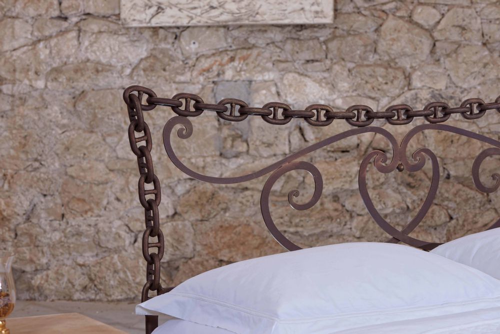 Lits - Iron Bed industrial style - Model Galini - VOLCANO - HANDMADE IRON BEDS