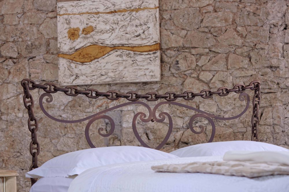 Lits - Iron Bed industrial style - Model Galini - VOLCANO - HANDMADE IRON BEDS
