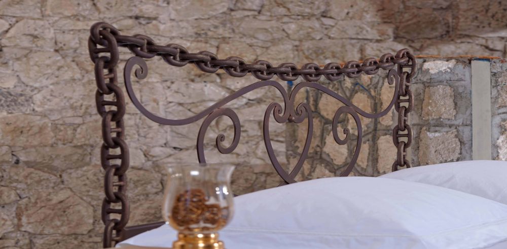 Lits - Iron Bed industrial style - Model Galini - VOLCANO - HANDMADE IRON BEDS