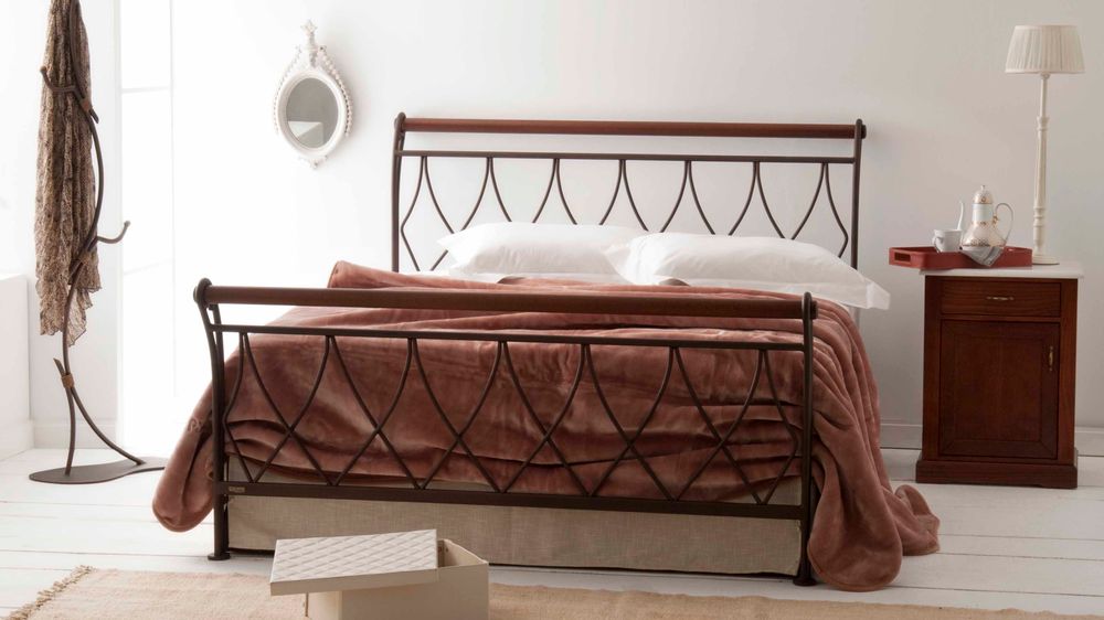 Artistic hardware - Modern style Handmade iron bed - Model Elina - VOLCANO - HANDMADE IRON BEDS