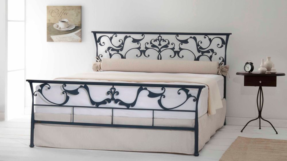 Quincaillerie d'art - Lit en fer fait main haut de gamme design - Modèle Oasis - VOLCANO - HANDMADE IRON BEDS