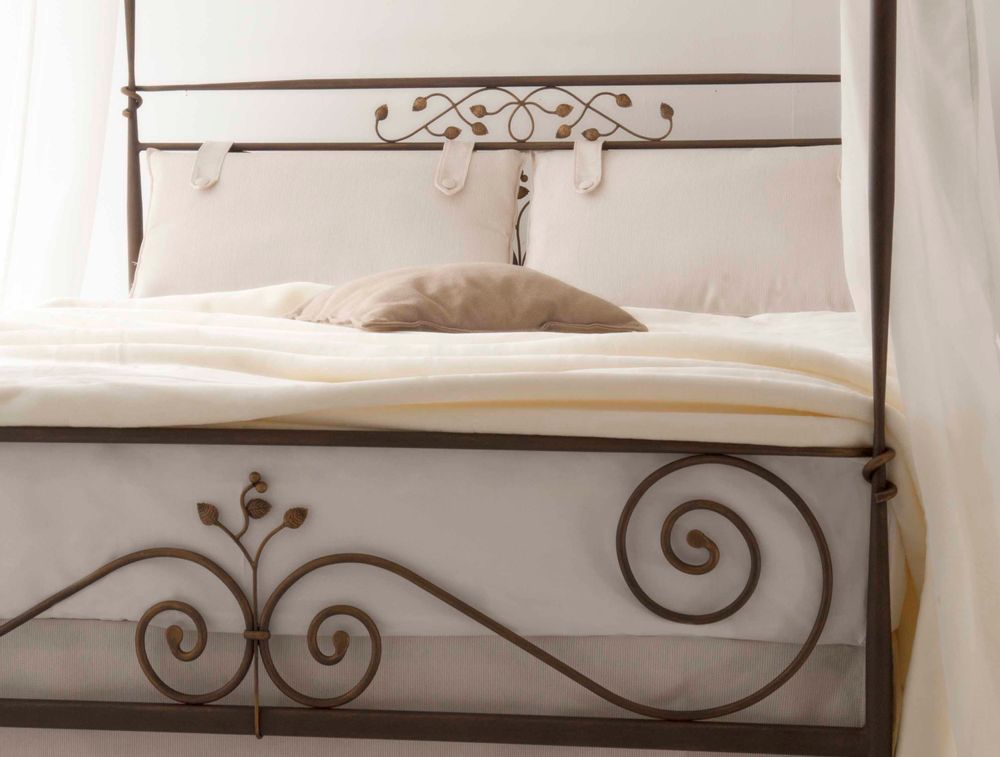 Quincaillerie d'art - in timeless form Handmade iron bed - Model Nefely Sky - VOLCANO - HANDMADE IRON BEDS