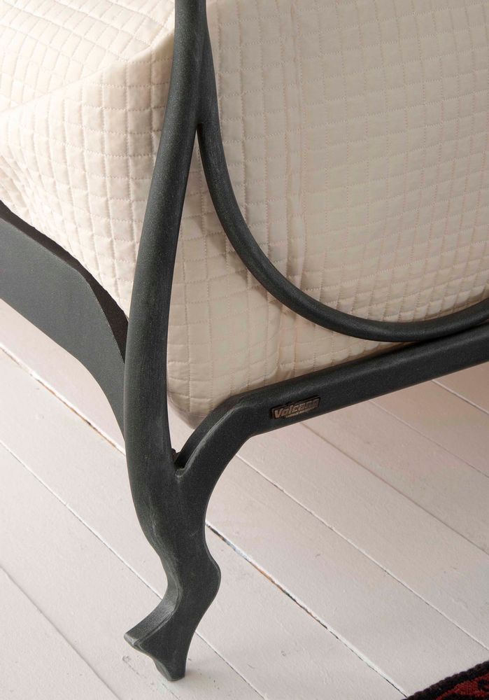 Quincaillerie d'art - minimalist version Handmade iron bed - Model Venetia - VOLCANO - HANDMADE IRON BEDS