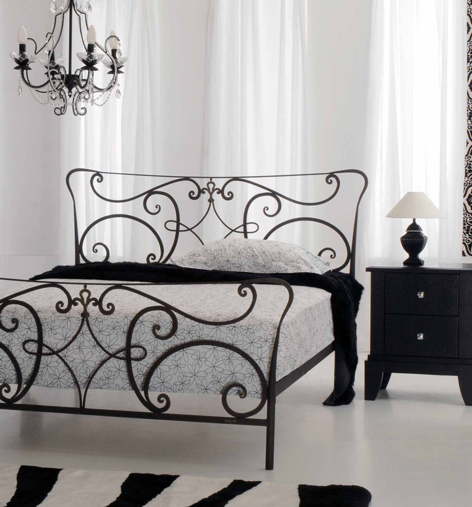 Objets design - Lit en fer fait main style art nouveau - Modèle Norm - VOLCANO - HANDMADE IRON BEDS