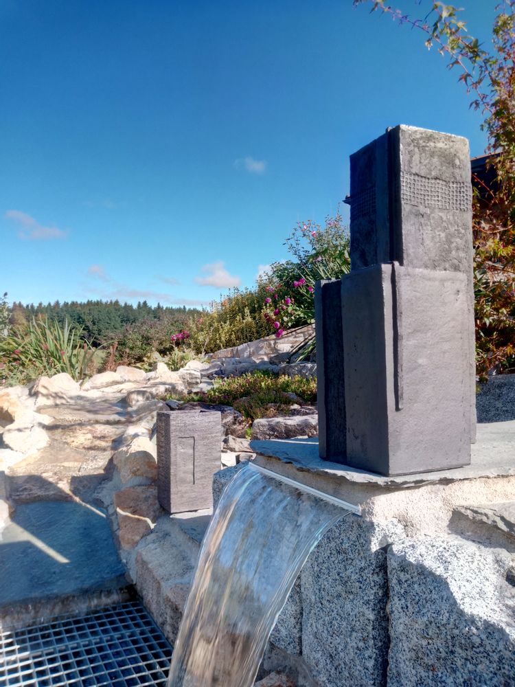 Céramique - sculpture monolithe - ATELIER ENTRE TERRES