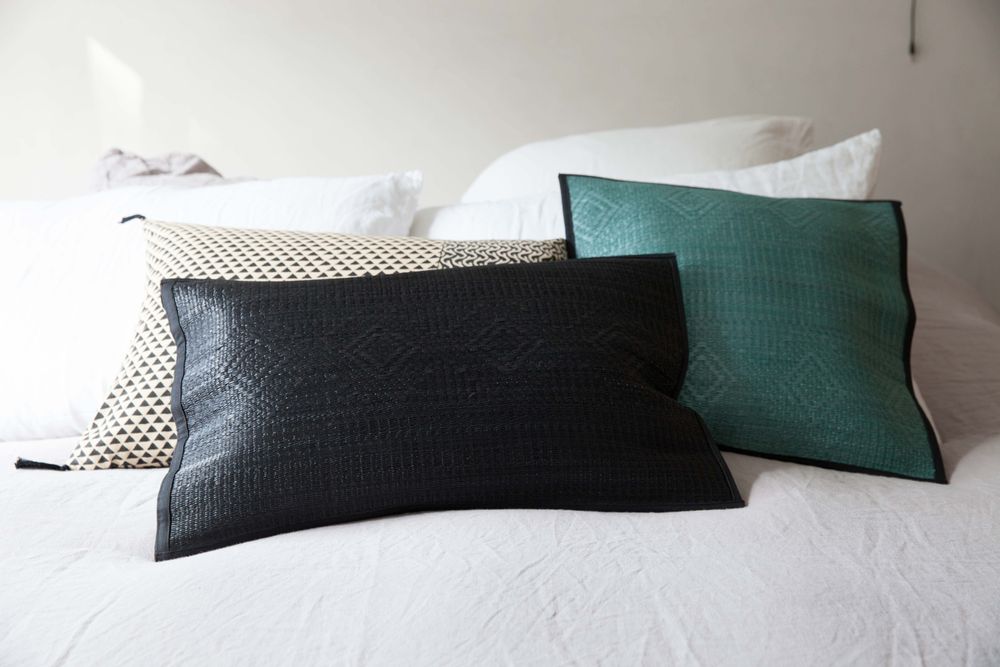 Coussins textile - TRANSATS, COUSSINS, SET DE TABLE INDOOR & OUTDOOR EN FIBRE TRESSÉE RECYCLÉE - ALMADIE