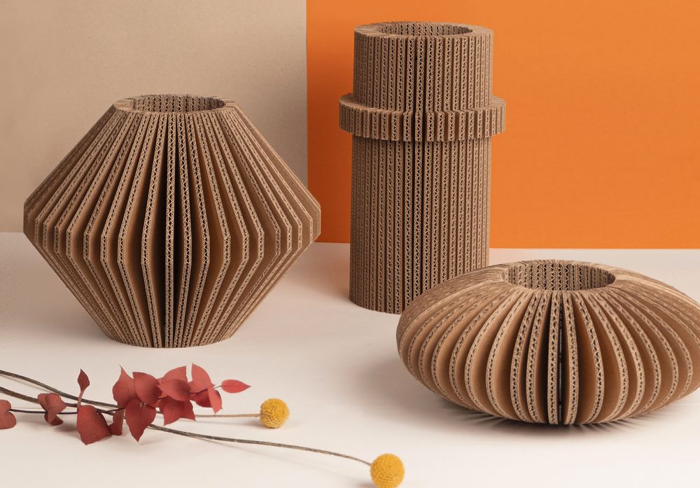 Vases - Vase made of recycled cardboard / cache-cache - TOUT SIMPLEMENT,