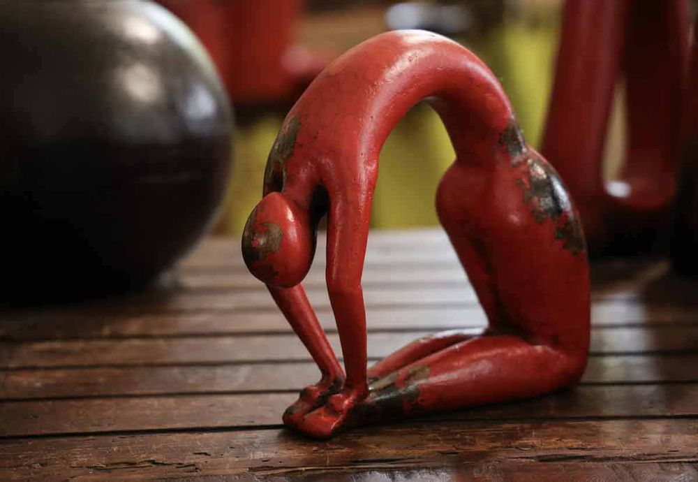 Decorative objects - Statue for indoor decoration Mona Yoga - AMADERA