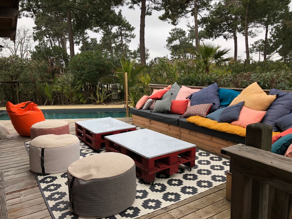 Outdoor decorative accessories - POUFF BERLINGOT LONTANO XXL - TOILES & VOILES