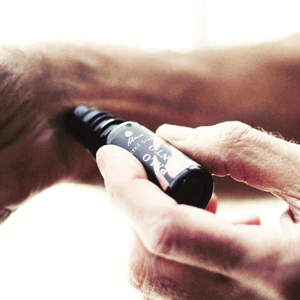 Senteurs - Atmosphere Mists & Oils: Palo Santo. Onsen (Hinoki, Hiba, Yuzu) - DO NOT USE UME COLLECTION