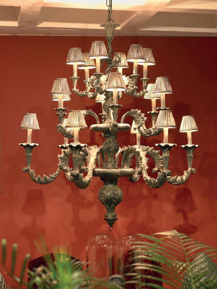 Hanging lights - Triple Twist Chandelier - JUDECO