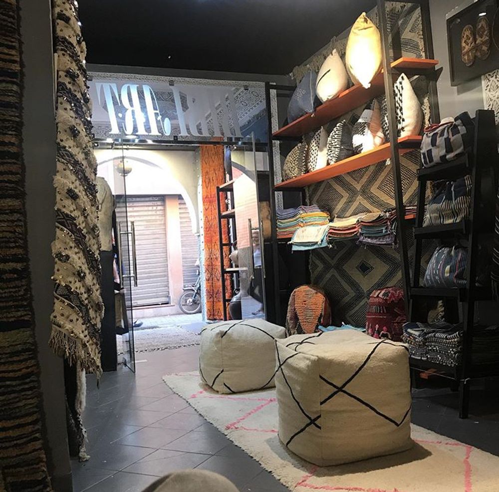 Fabric cushions - ottoman and cushion - BIBI ART CARPET