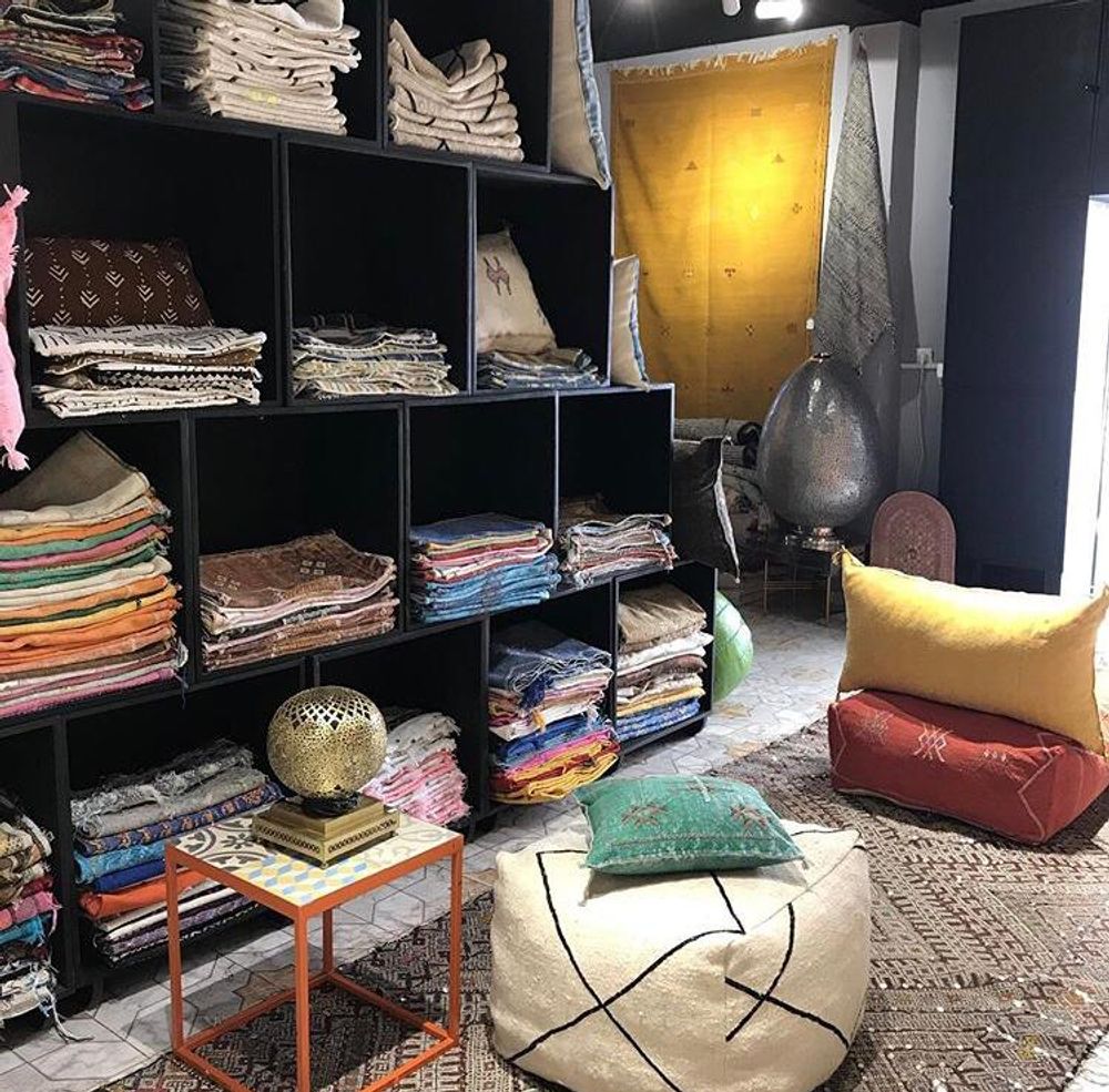 Fabric cushions - ottoman and cushion - BIBI ART CARPET
