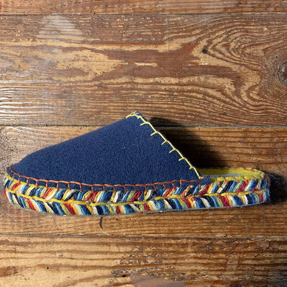 Chaussures - CHAUSSONS D'INTERIEUR/HOME SLIPPERS - DONQUICHOSSE