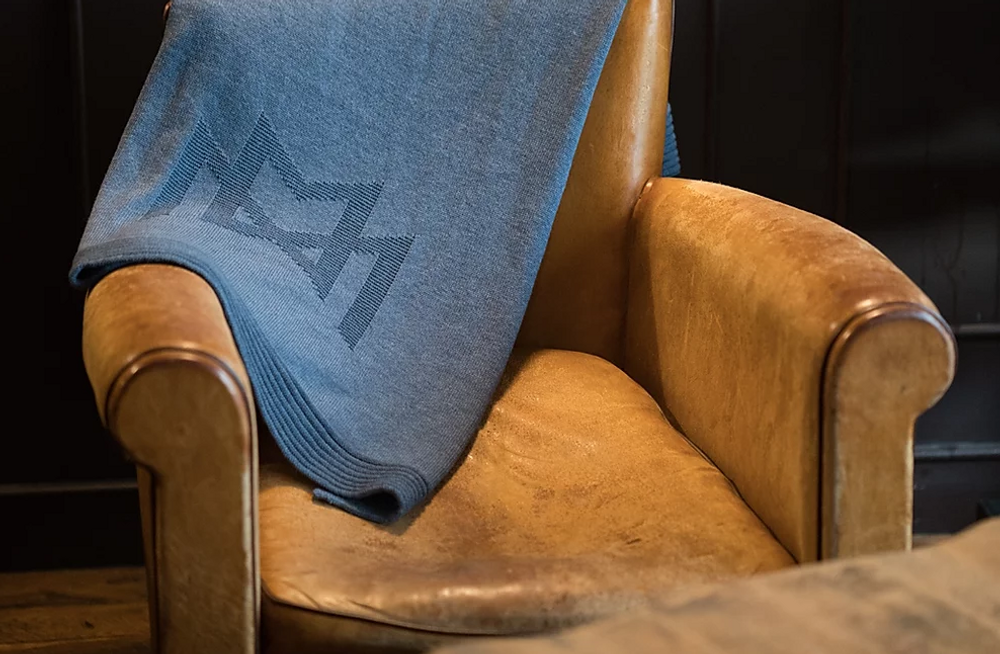 Throw blankets - Blanket Merino Wool Extrafine Light blue - LA MAISON DE LA MAILLE