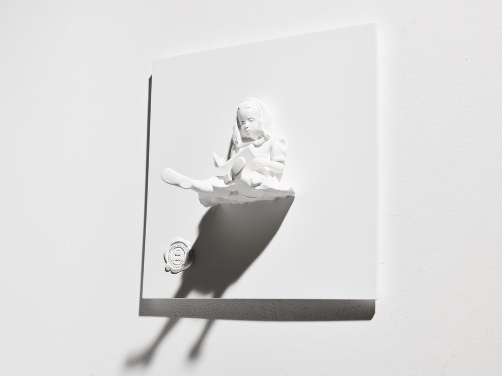 Sculptures, statuettes et miniatures - Tableau Résine Girl&the Book - BLOOP