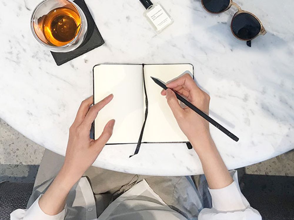 Stationery - TEMPERATURE SENSITIVE NOTEBOOK-NEBULA - SCIENCE INTERNATIONAL CO., LTD