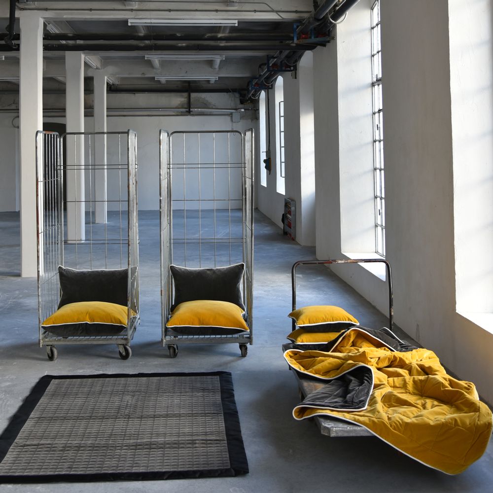 Objets de décoration - velvetuche pontorso  - PONTOGLIO 1883