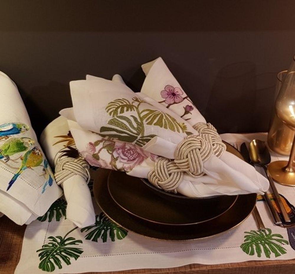 Sets de table - RUNNER AND NAPKINS - KOBE TEKSTIL SAN VE TIC LTD