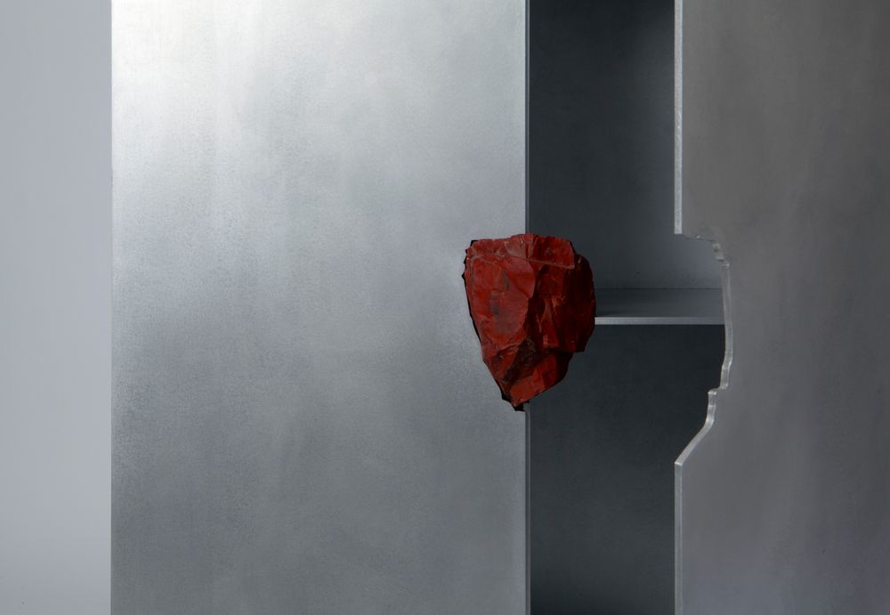 Armoires - Pierre De Valck: cabinet with stone - PIERRE DE VALCK