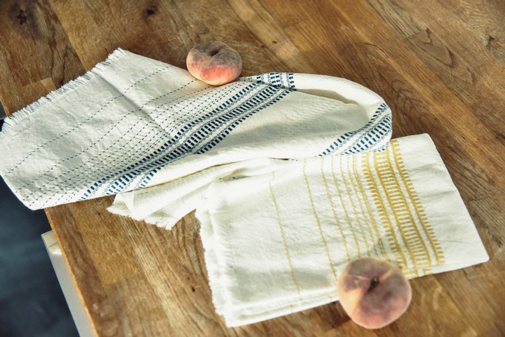 Serviettes - SERVIETTE CATALINA, Indigo ou Ocre - COUTUME