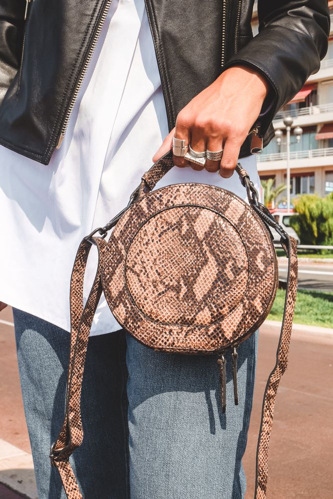 Bags and totes - CYCLE - AKHESA ACCESS