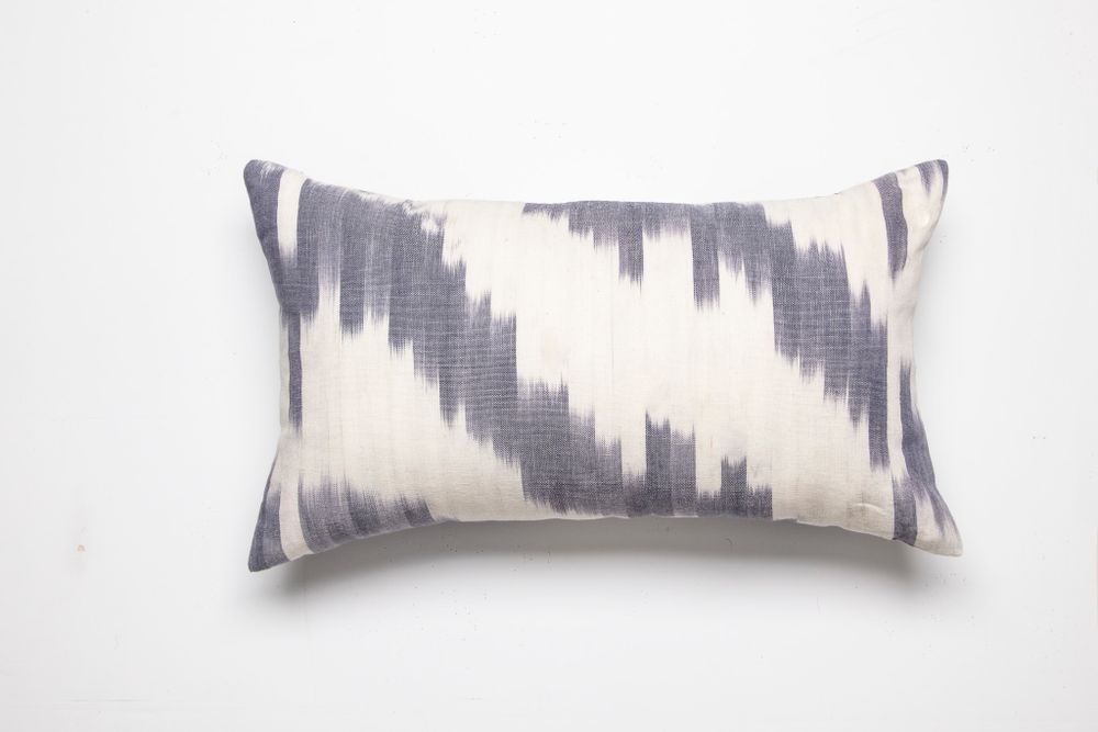 Coussins textile - COUSSIN IKAT NARCISO, Cendre - COUTUME
