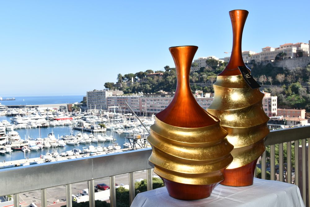 Decorative objects - Exclusive vases - ALL ABOUT INTERIOR