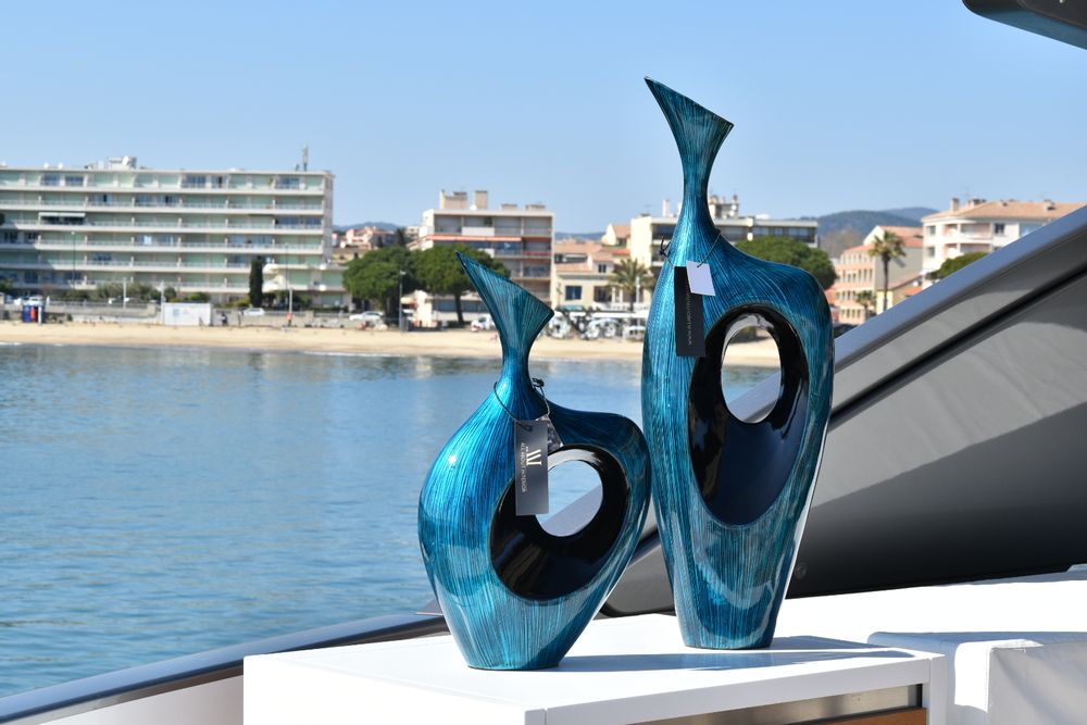 Decorative objects - Exclusive vases - ALL ABOUT INTERIOR