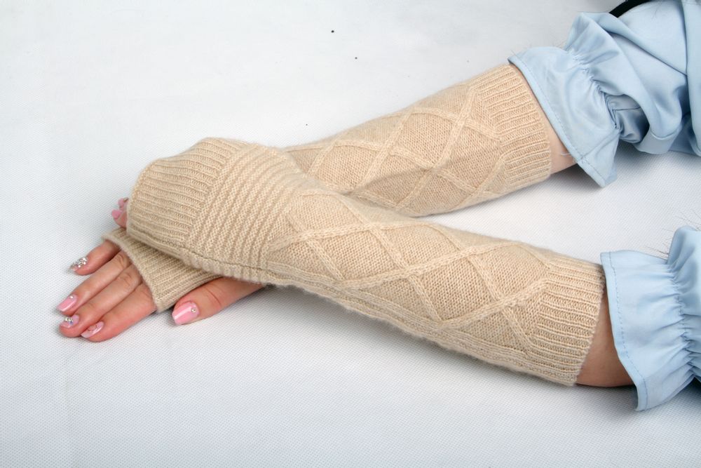 Apparel - 100% cashmere fingerless mitten - ERDENET CASHMERE